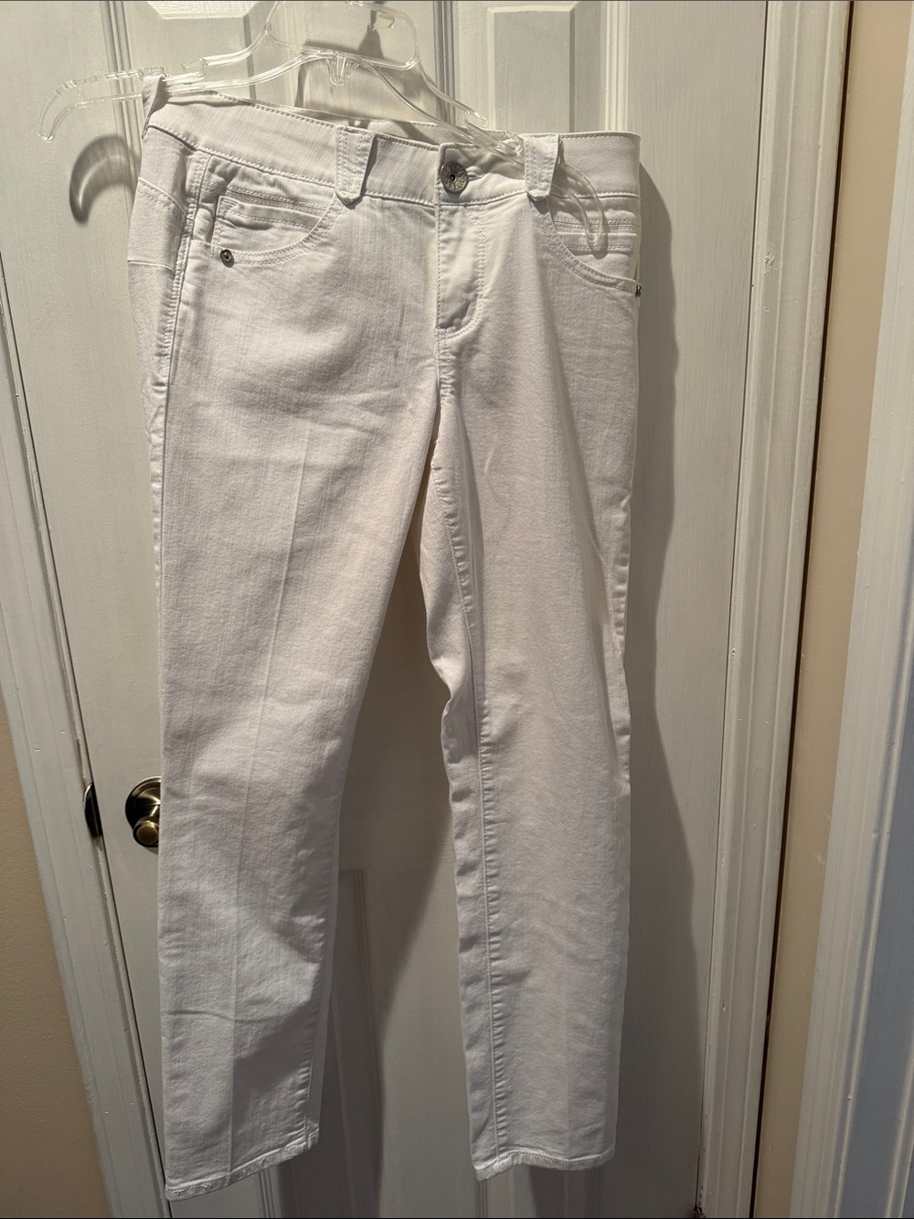 Democracy White Women's Straight-Leg Jeans